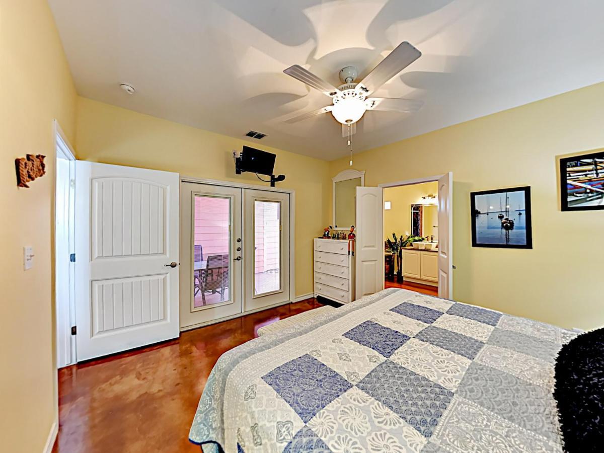 Sail Away At Pirate'S Bay Unit 113 Apartamento Port Aransas Exterior foto