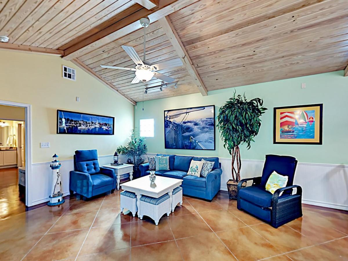Sail Away At Pirate'S Bay Unit 113 Apartamento Port Aransas Exterior foto