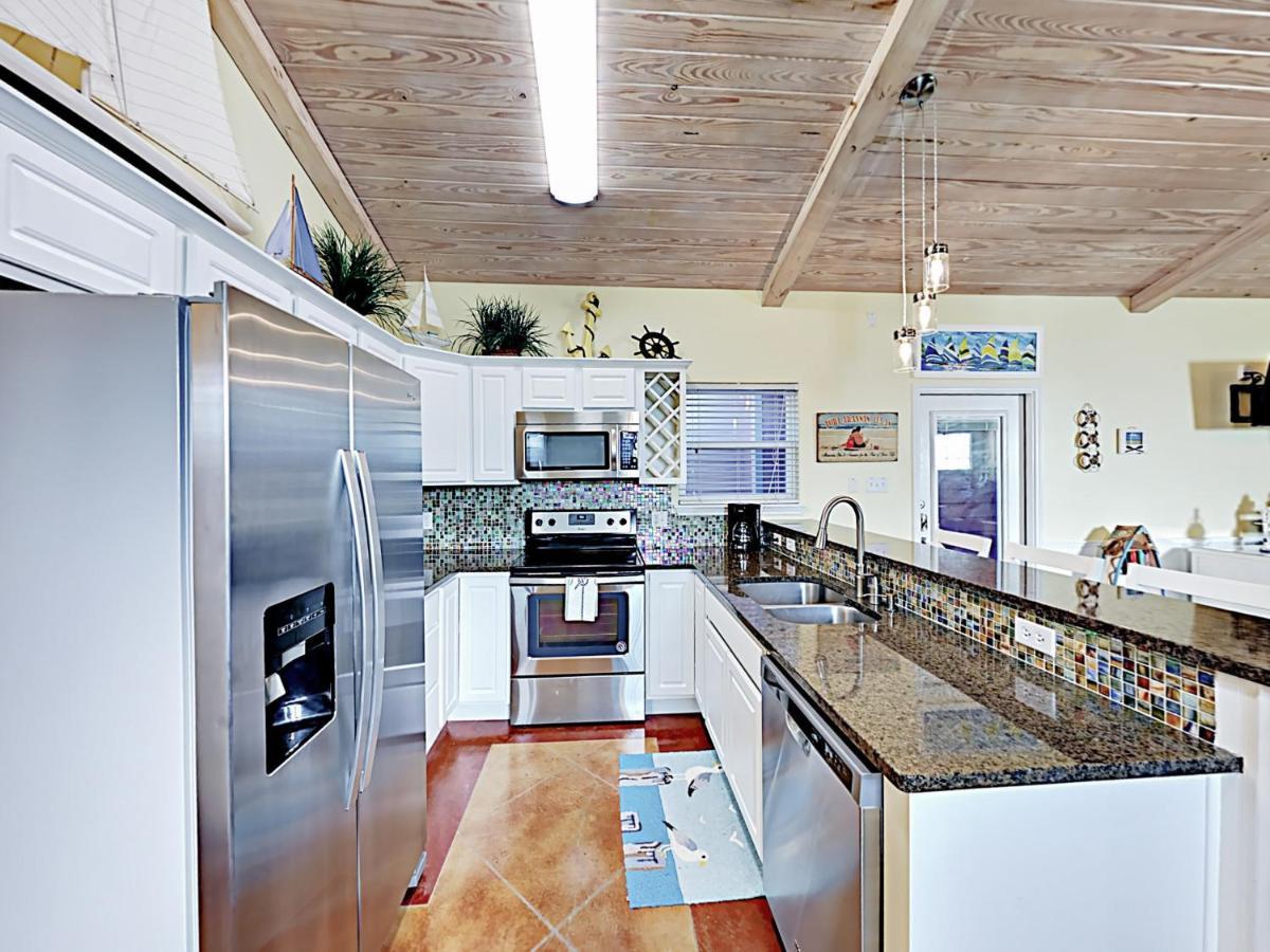 Sail Away At Pirate'S Bay Unit 113 Apartamento Port Aransas Exterior foto