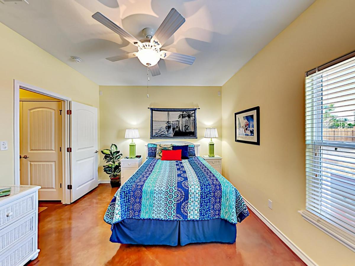 Sail Away At Pirate'S Bay Unit 113 Apartamento Port Aransas Exterior foto