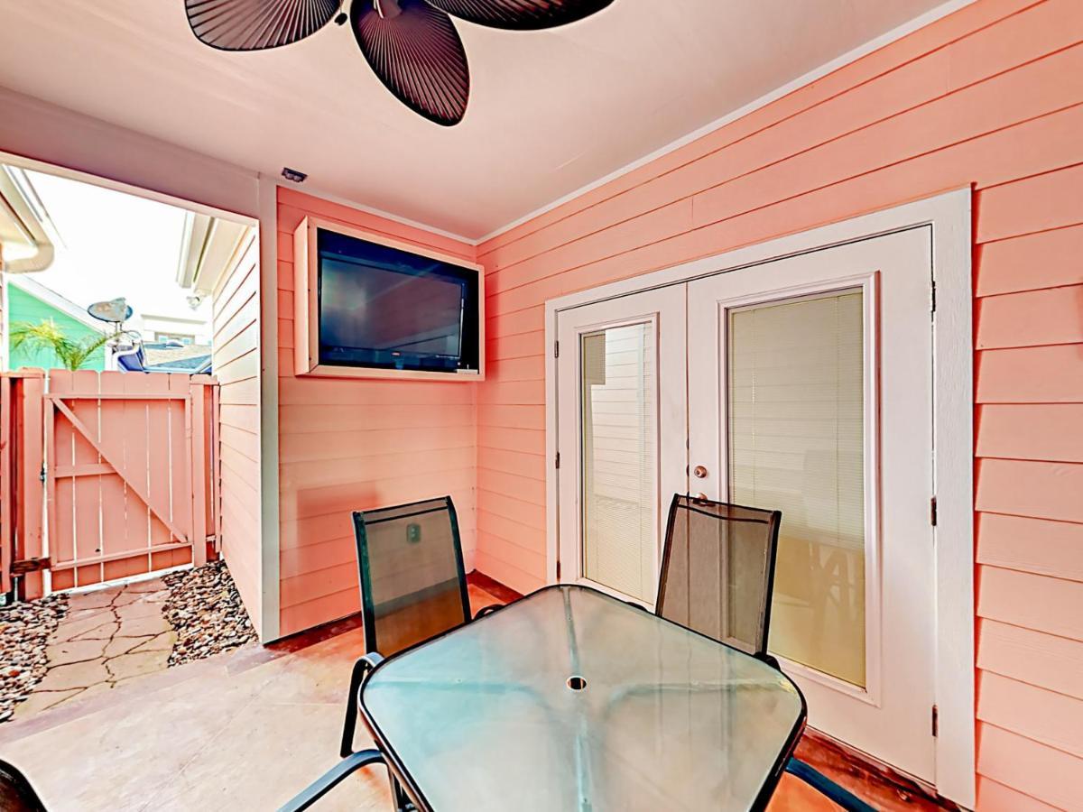 Sail Away At Pirate'S Bay Unit 113 Apartamento Port Aransas Exterior foto