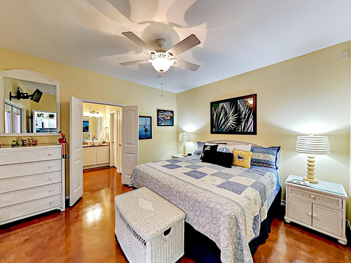 Sail Away At Pirate'S Bay Unit 113 Apartamento Port Aransas Exterior foto